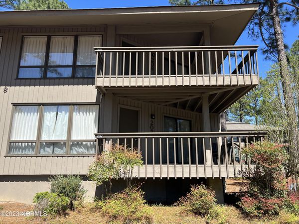 207 Foxkroft Drive , Jackson Springs, NC 27281