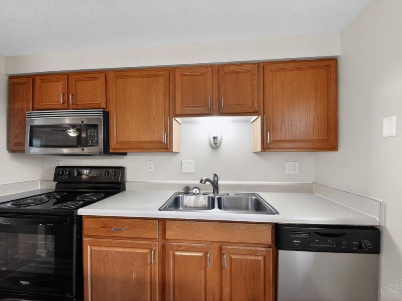11512 Pippin Road, Colerain Township, OH 45231 Photo 11