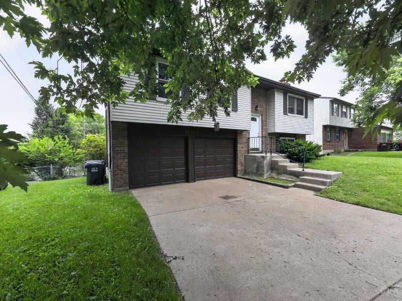 11512 Pippin Road, Colerain Township, OH 45231 Photo 3