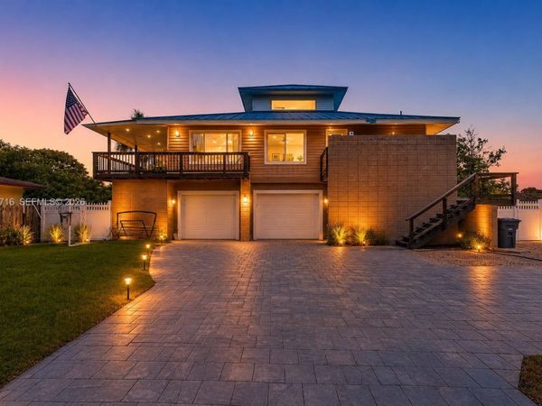 5049 Cleveland Rd , Delray Beach, FL 33484