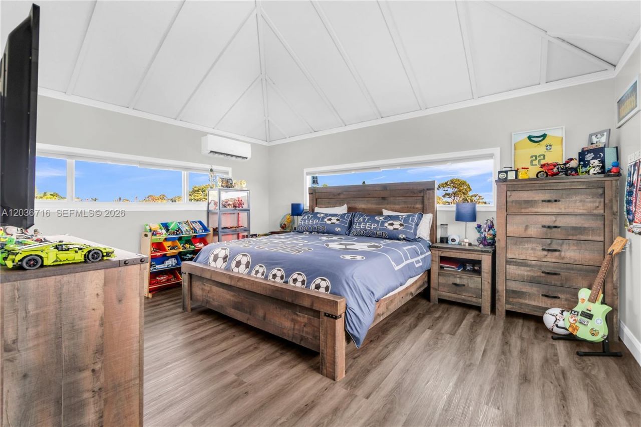5049 Cleveland Rd , Delray Beach, FL 33484 Photo