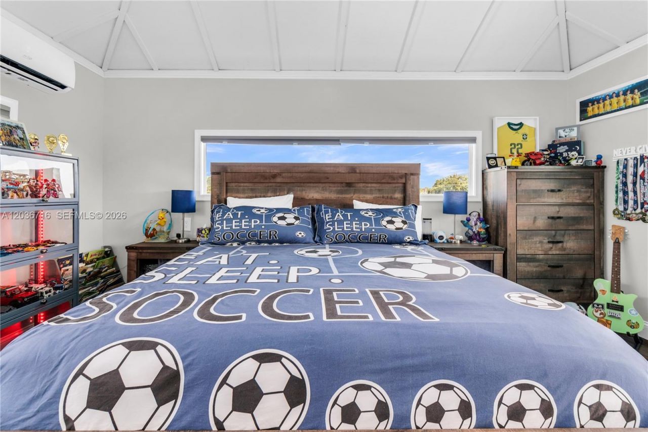 5049 Cleveland Rd , Delray Beach, FL 33484 Photo