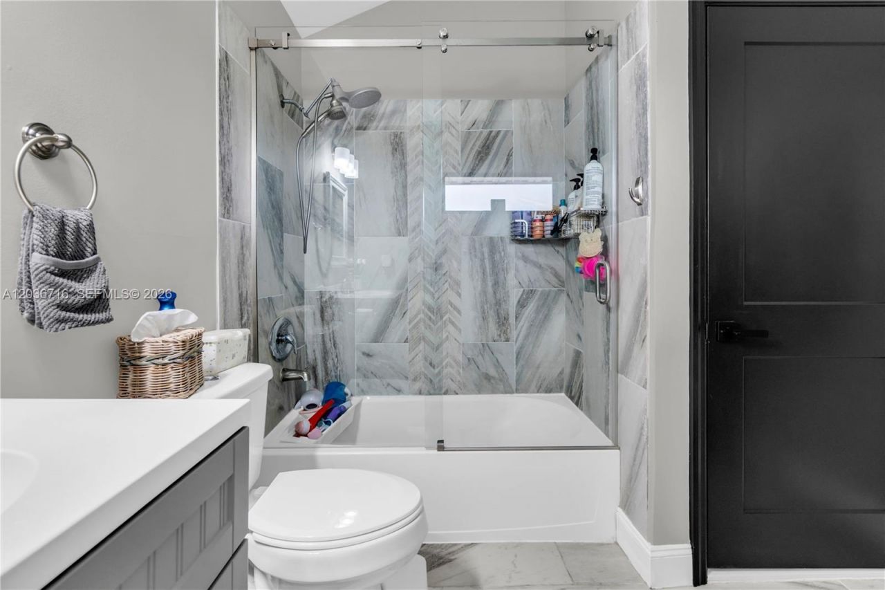 5049 Cleveland Rd , Delray Beach, FL 33484 Photo