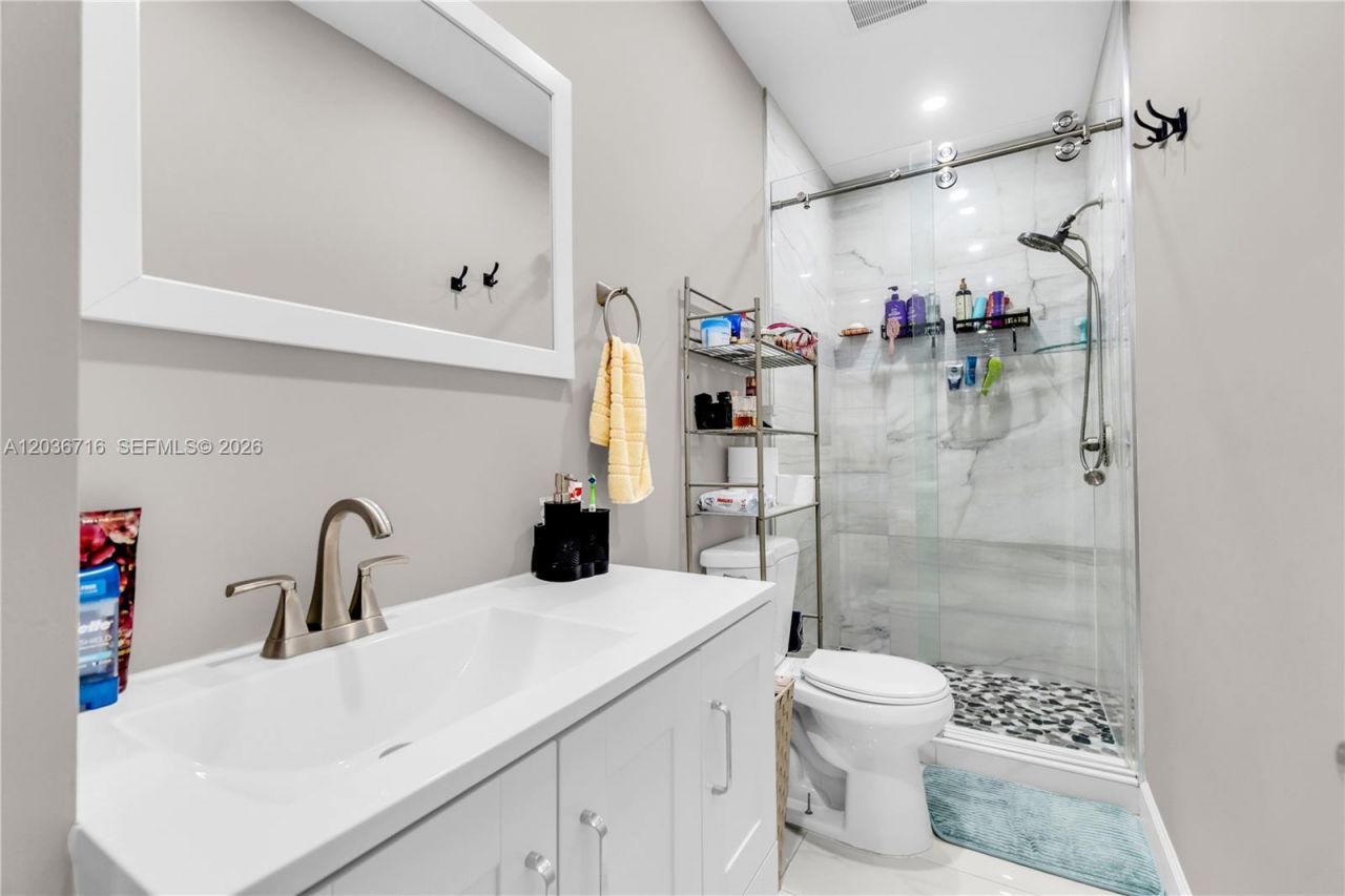 5049 Cleveland Rd , Delray Beach, FL 33484 Photo