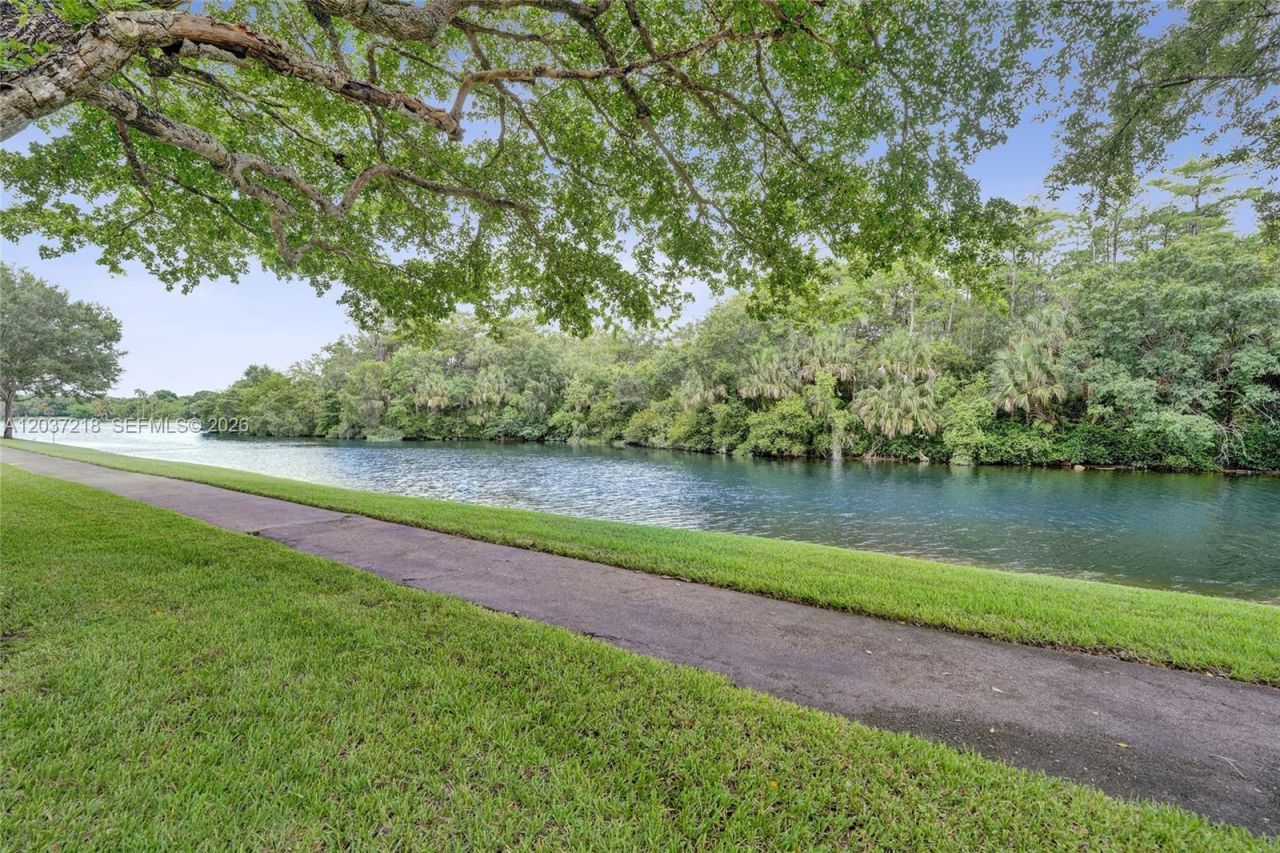 2908 S Carambola Cir S, Unit 106, Coconut Creek, FL 33066 Main Photo