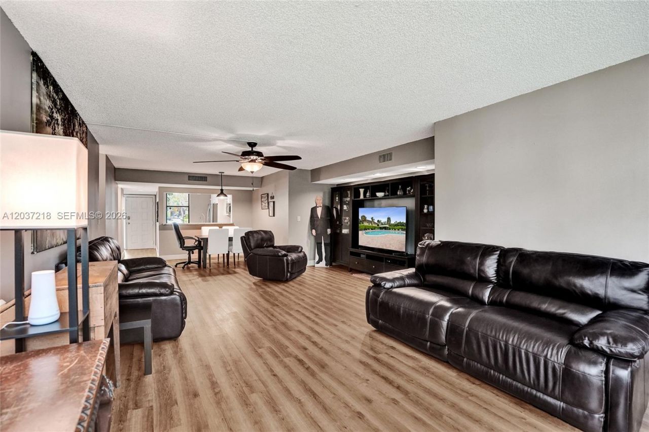 2908 S Carambola Cir S, Unit 106, Coconut Creek, FL 33066 Photo