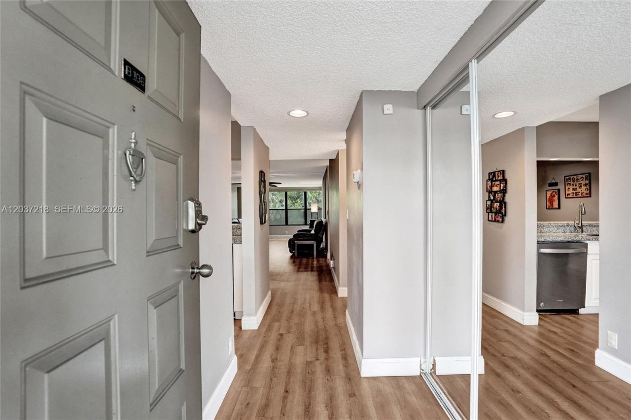 2908 S Carambola Cir S, Unit 106, Coconut Creek, FL 33066 Photo