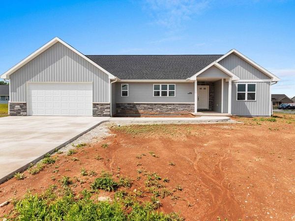 2650 LAWRENCE LANE, Neenah, WI 54956