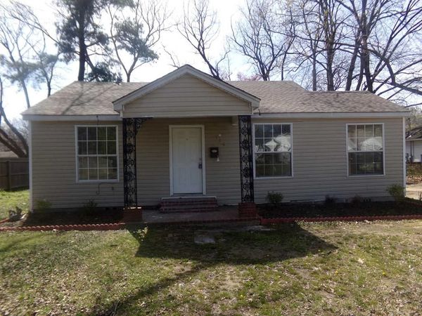 126 Barton Avenue, West Memphis, AR 72301
