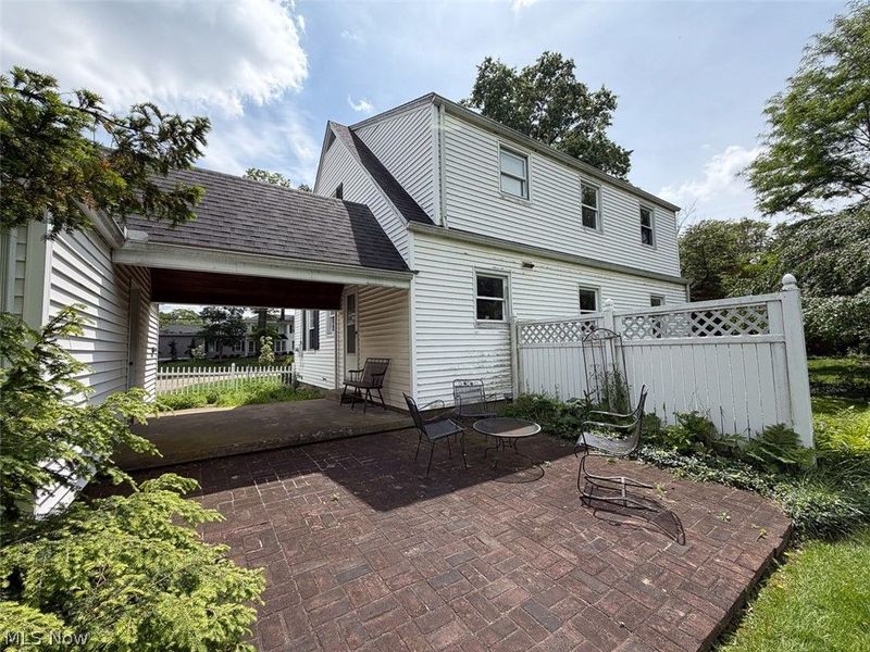 711 Woodrow Street NW, North Canton, OH 44720 Photo 3