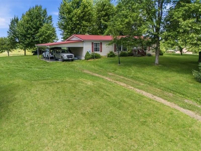 4731 State Route 555 , Little Hocking, OH 45742 Photo 3