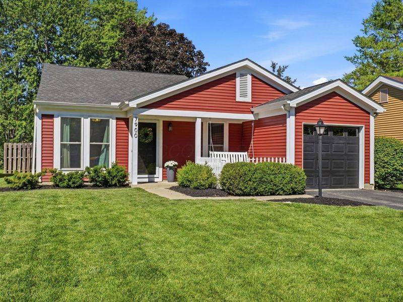 7900 Leaview Drive, Columbus, OH 43235 Photo 2