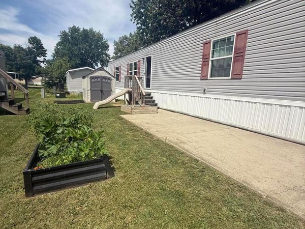 5965 Harrisburg Georgesville Road , Unit 102, Darbydale, OH 43123