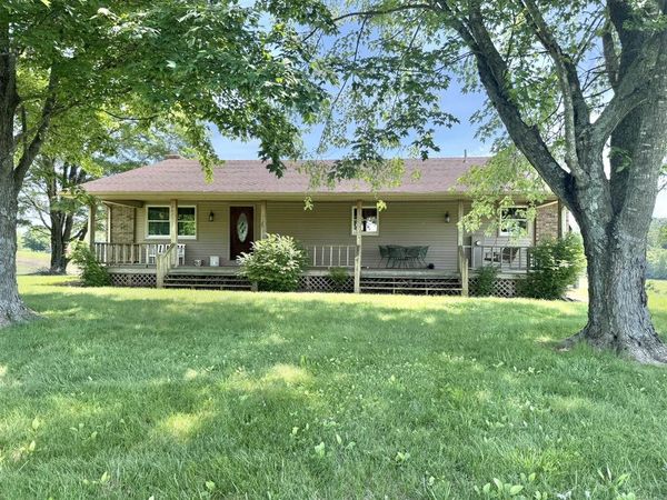 2315 McKendree Chapel Road , Morgantown, KY 42261