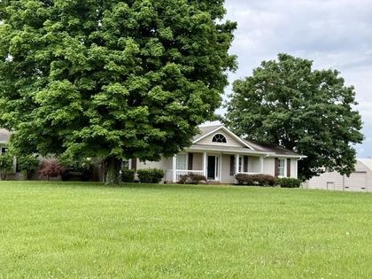 7212 Nashville Road  Bowling Green, KY 42104