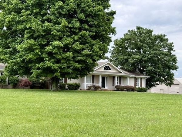 7212 Nashville Road , Bowling Green, KY 42104