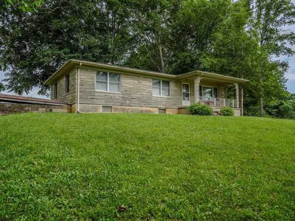 152 Winn School Road , Glasgow, KY 42141
