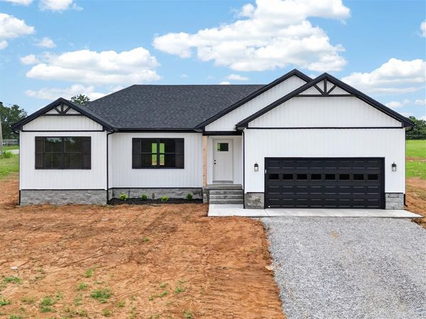 54 Head Lane , Russellville, KY 42276