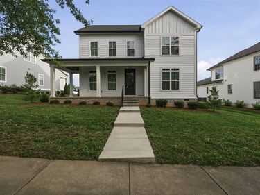 633 Village Way , Bowling Green, KY 42103