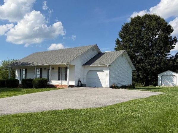 1570 Park City Glasgow Road , Glasgow, KY 42141