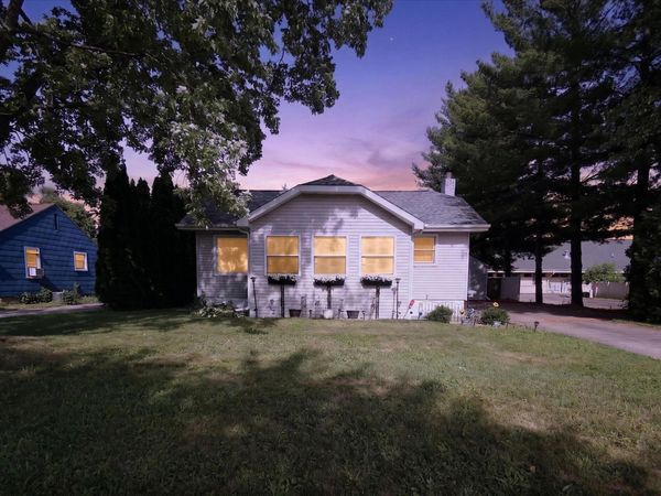1023 Evanston Drive, Jackson, MI 49202
