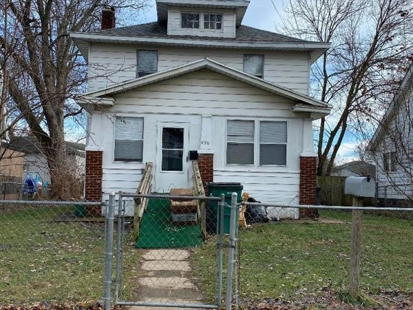 430 N 21st Street N, Springfield, MI 49037