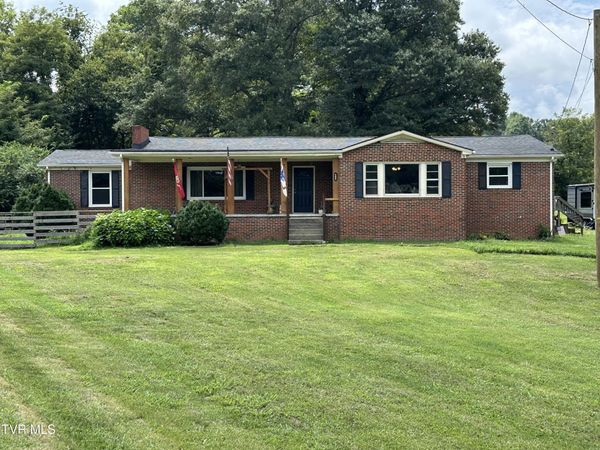 508 Summit Drive, Jonesborough, TN 37659