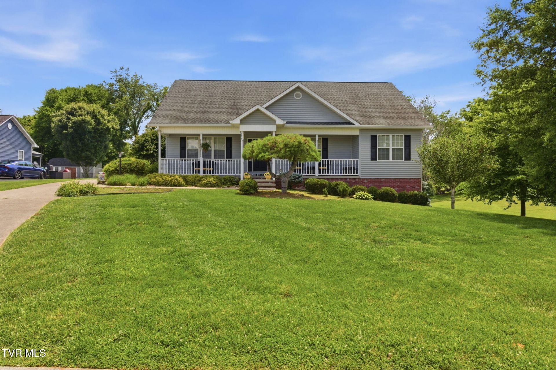 116 Pine Bark Drive, Jonesborough, TN 37659 Main Photo