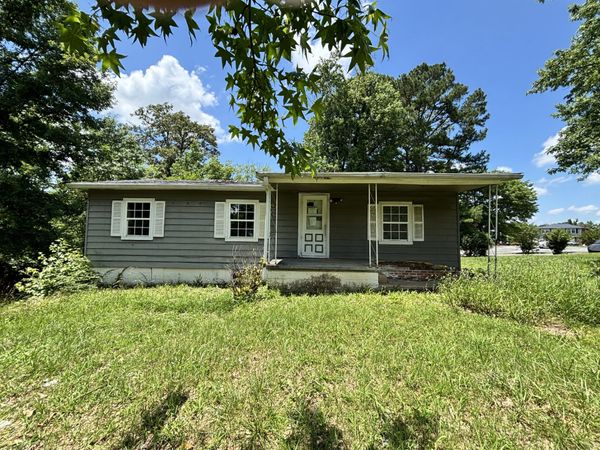215 McClellan Ave , Cookeville, TN 38501