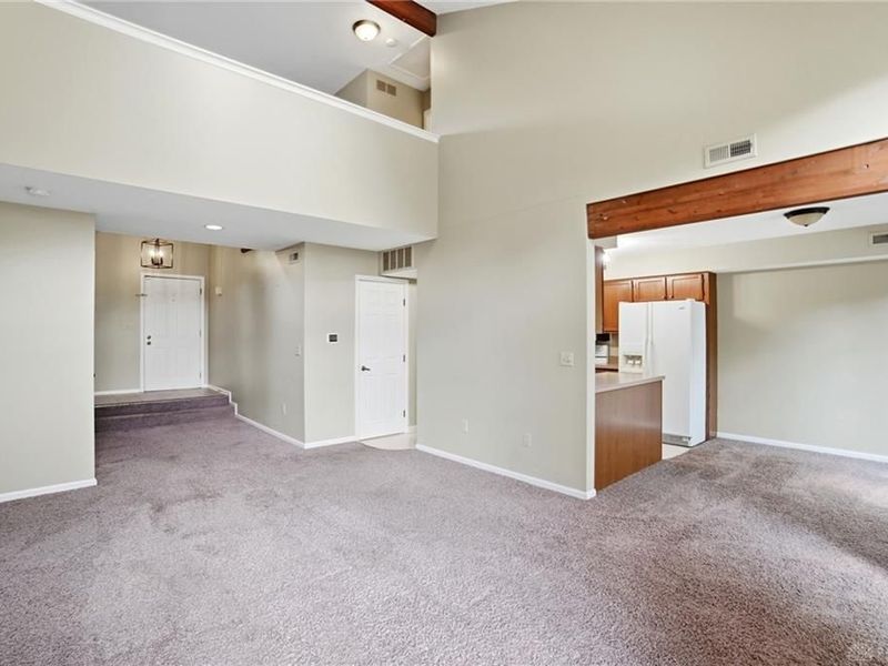 176 Queens Crossing, Unit 158, Washington Township, OH 45458 Photo 13