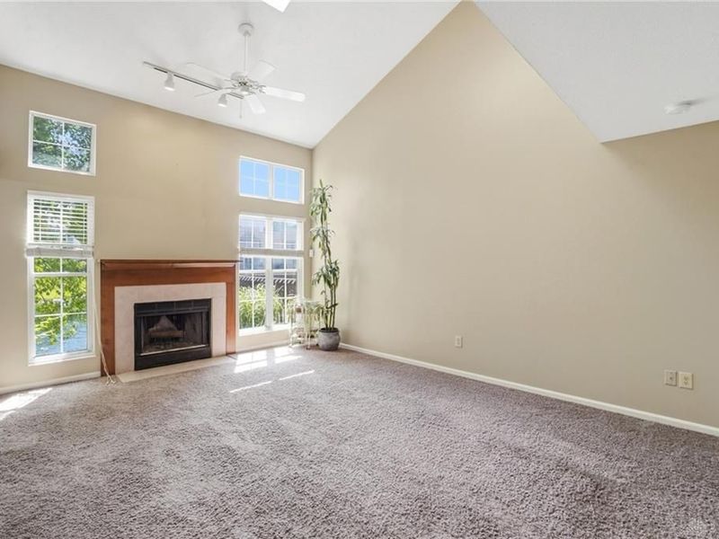 176 Queens Crossing, Unit 158, Washington Township, OH 45458 Photo 16