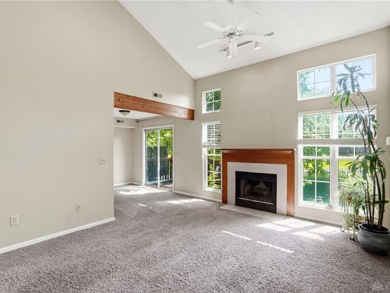 176 Queens Crossing, Unit 158, Washington Township, OH 45458 Photo 17
