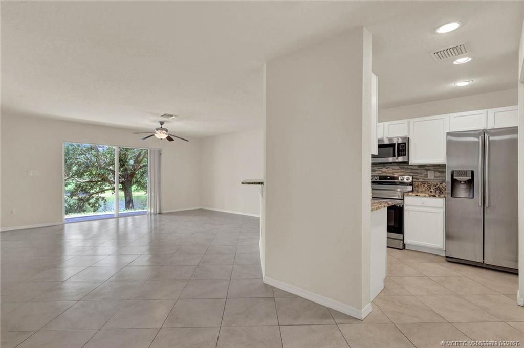 2977 SE Lexington Lakes Drive, Stuart, FL 34994 Photo