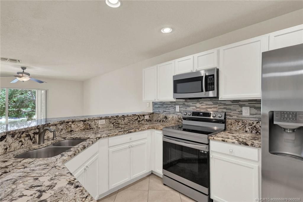 2977 SE Lexington Lakes Drive, Stuart, FL 34994 Photo