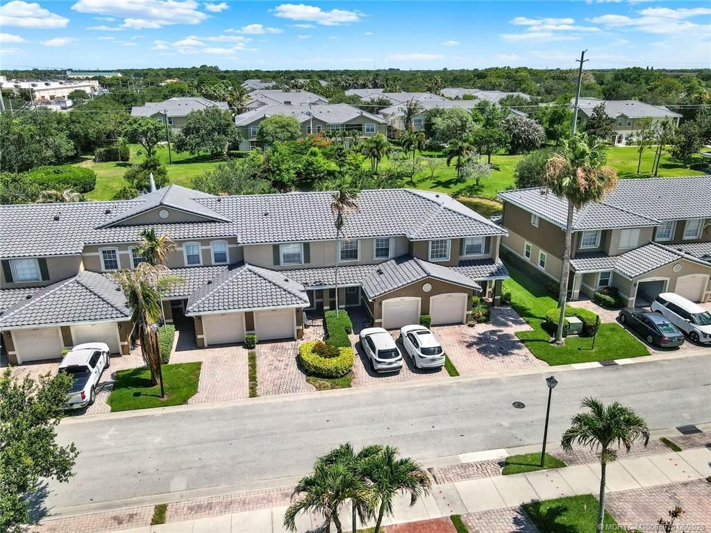 2977 SE Lexington Lakes Drive, Stuart, FL 34994 Photo