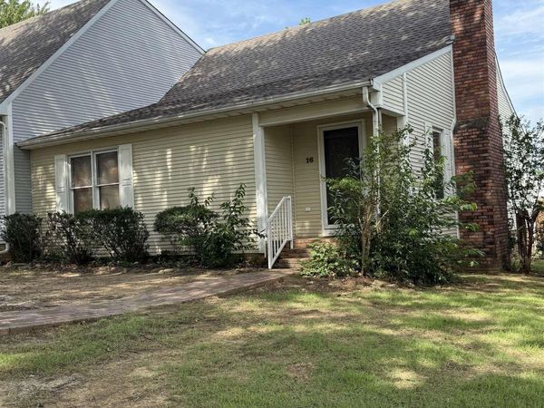 16 River Oaks Trace, Searcy, AR 72143