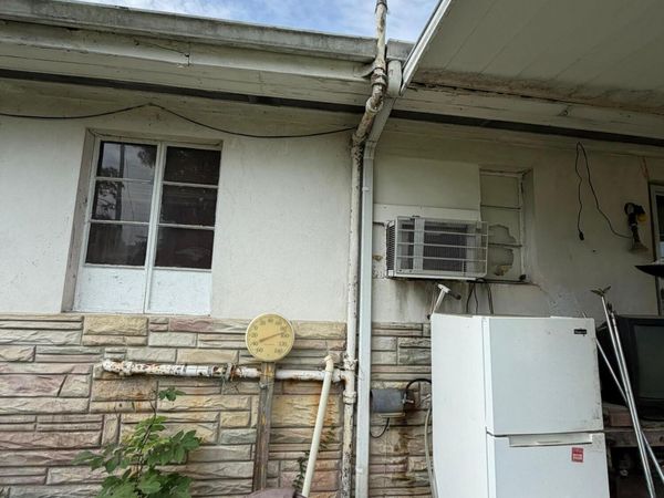 5303 SUNDERLAND, Jacksonville, FL 32210