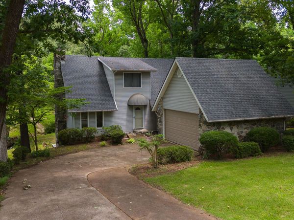 2411 Goff Drive, Batesville, AR 72501