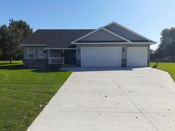 4910 PINE NEEDLE WAY, Wisconsin Rapids, WI 54494