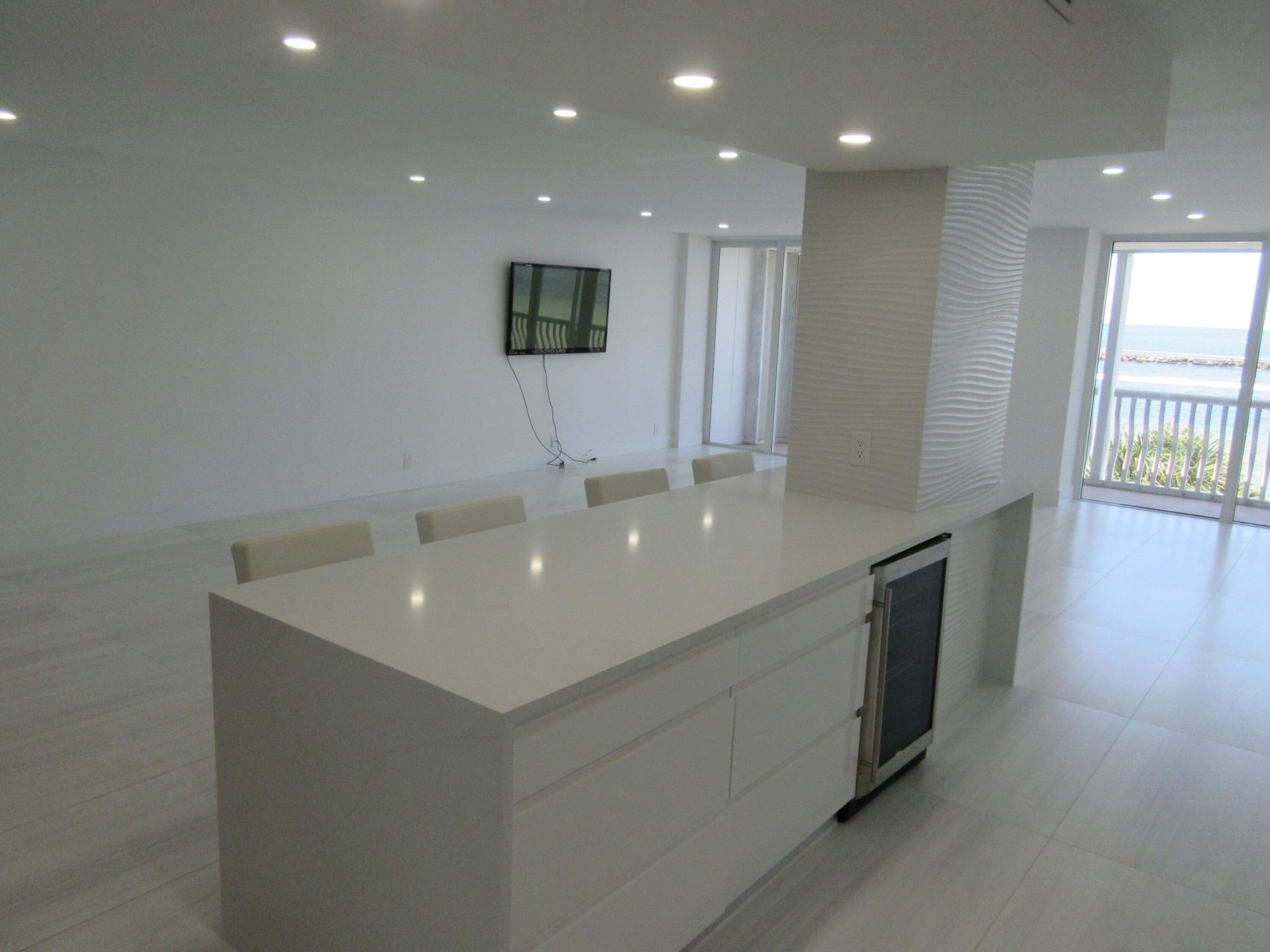 2200 S Ocean Lane, Unit 205, Fort Lauderdale, FL 33316 Photo