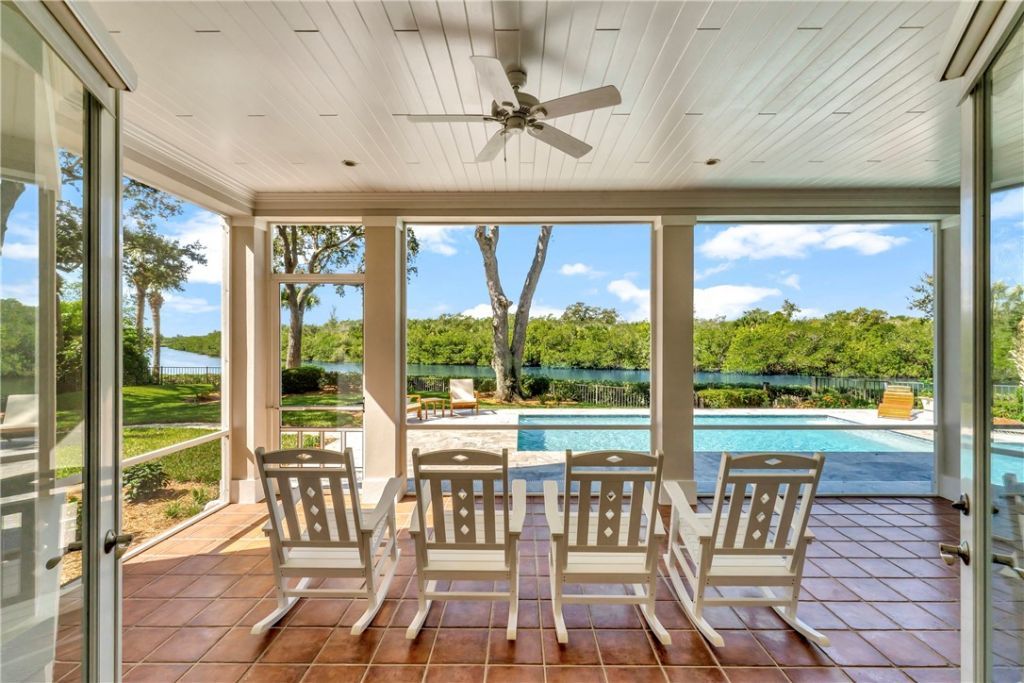 140 Waterway Lane, Vero Beach, FL 32963 Photo