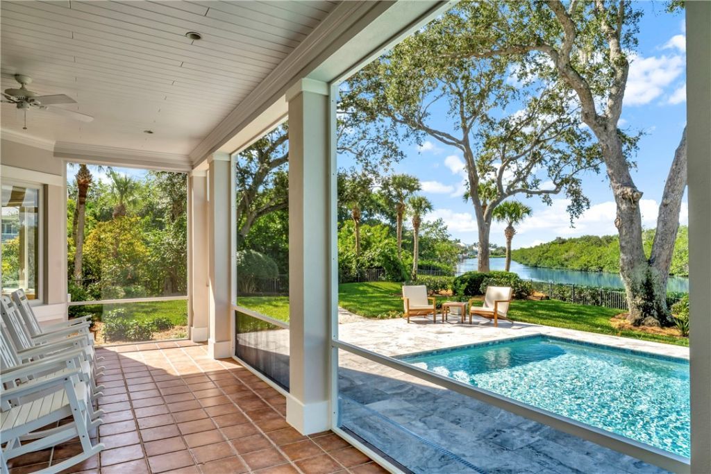 140 Waterway Lane, Vero Beach, FL 32963 Photo