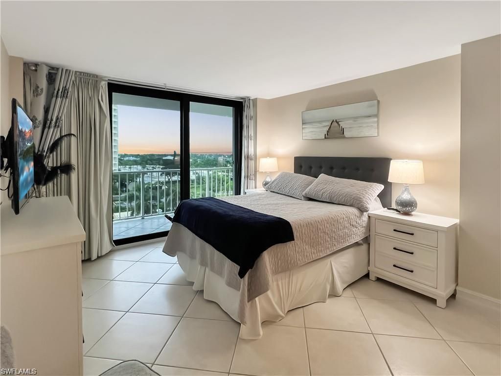 320 Seaview Ct , Unit 608, Marco Island, FL 34145 Photo