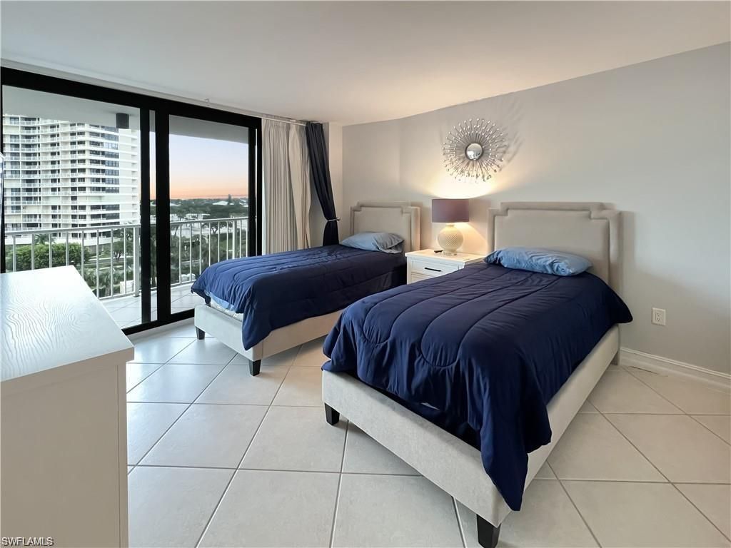 320 Seaview Ct , Unit 608, Marco Island, FL 34145 Photo