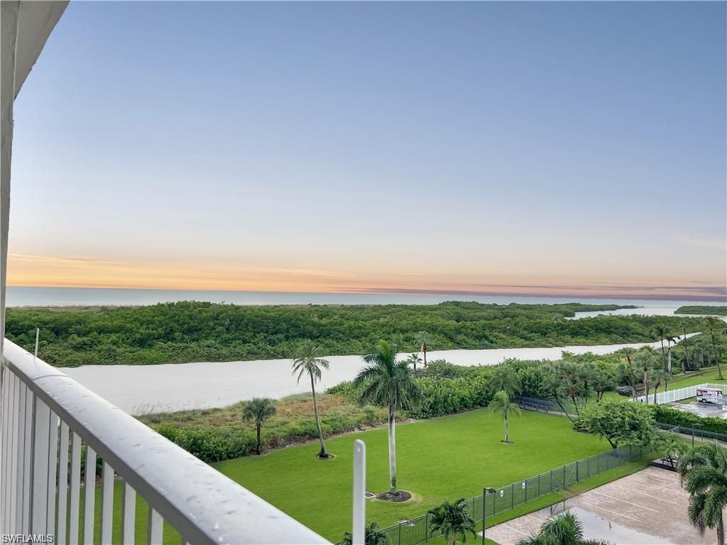 320 Seaview Ct , Unit 608, Marco Island, FL 34145 Photo