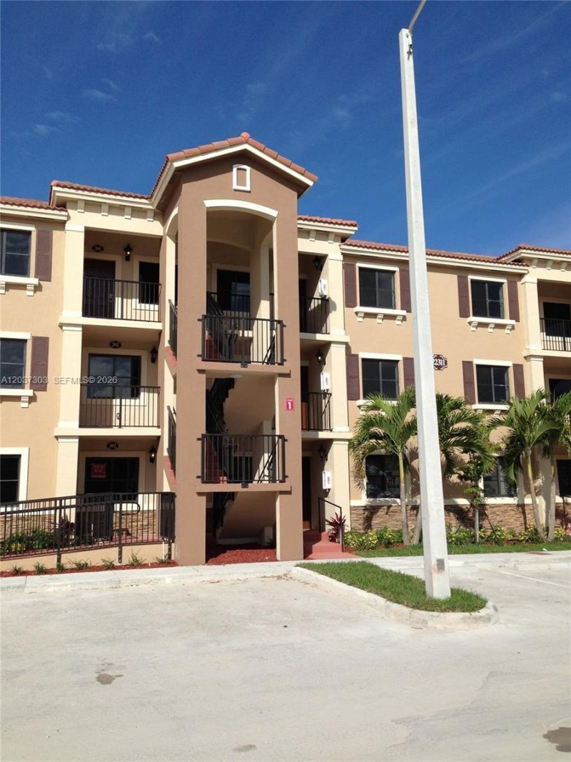 22311 SW 88th Pl, Unit 103-4, Cutler Bay, FL 33190 Photo