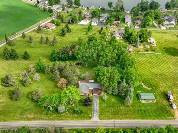 1260 N Posey Lake Highway, Hudson, MI 49247
