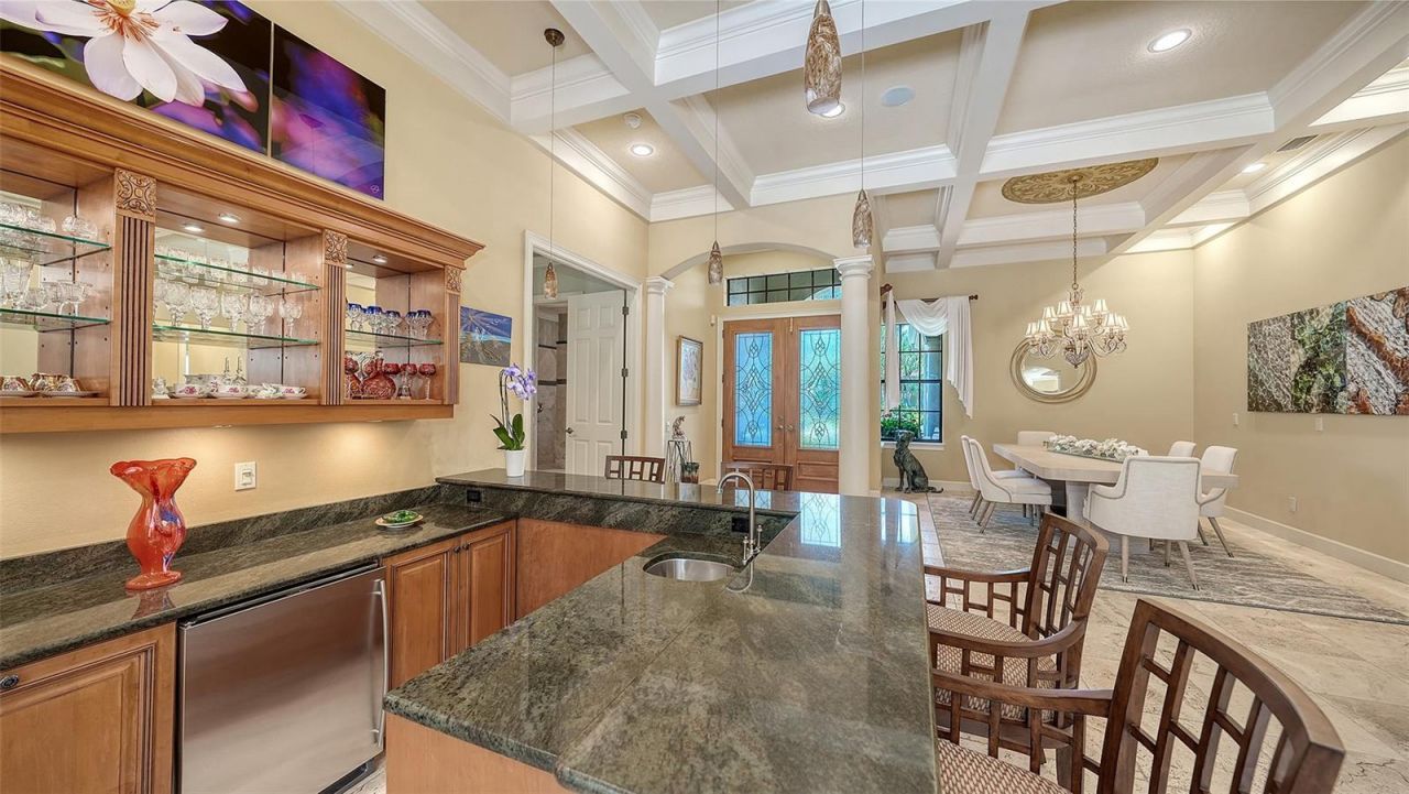 8889 Enclave Court, Sarasota, FL 34238 Photo