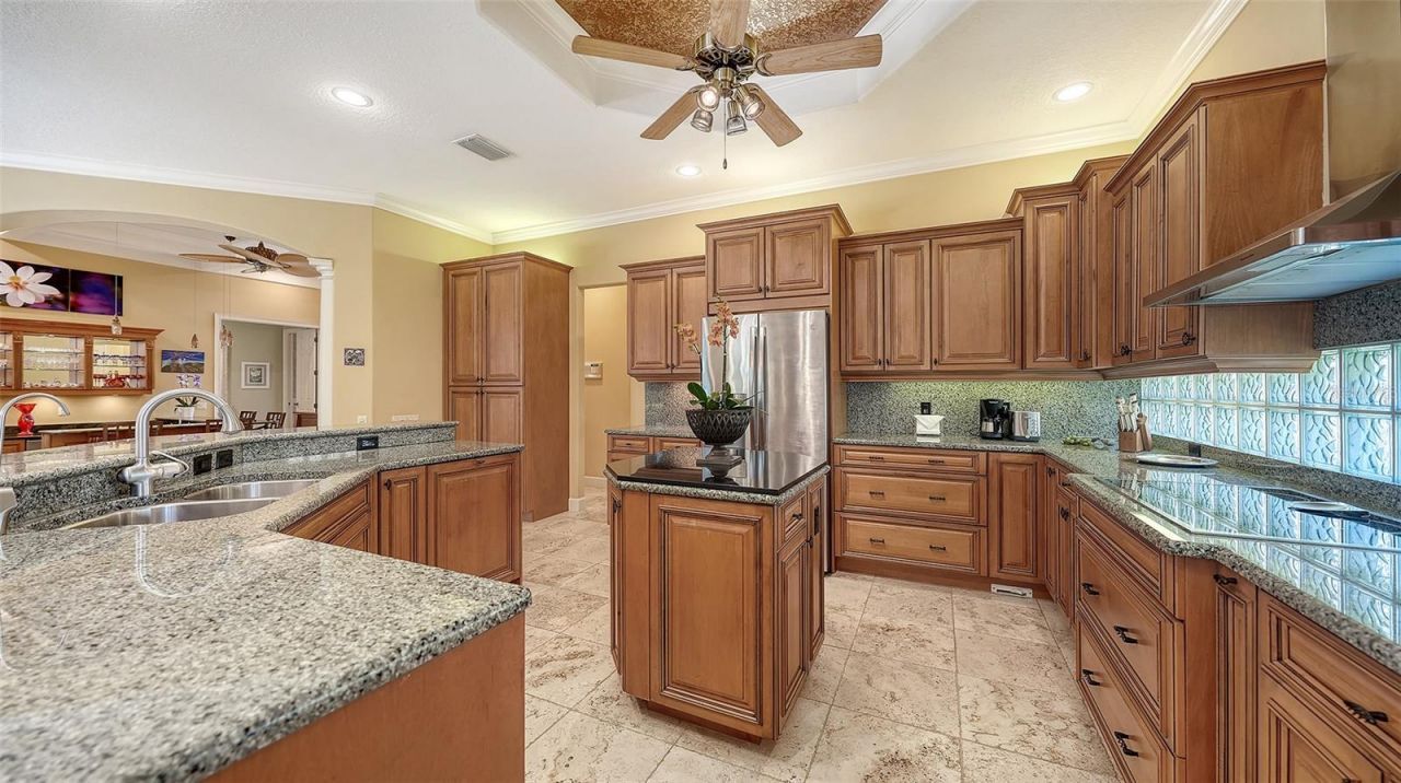 8889 Enclave Court, Sarasota, FL 34238 Photo
