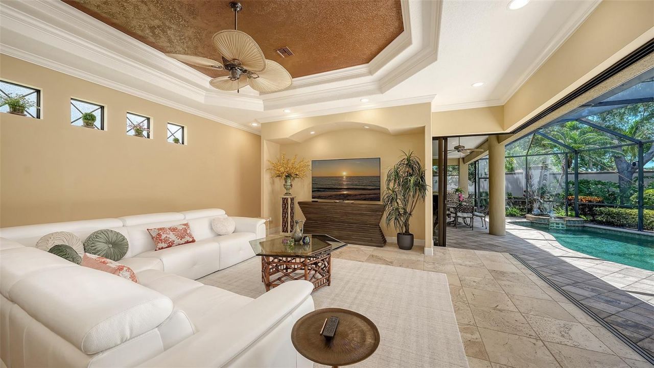 8889 Enclave Court, Sarasota, FL 34238 Photo